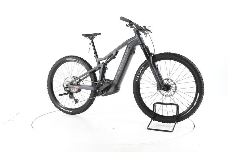 Focus Thron² 6.8 2023 | noir | 29" | M | < 500 km 1