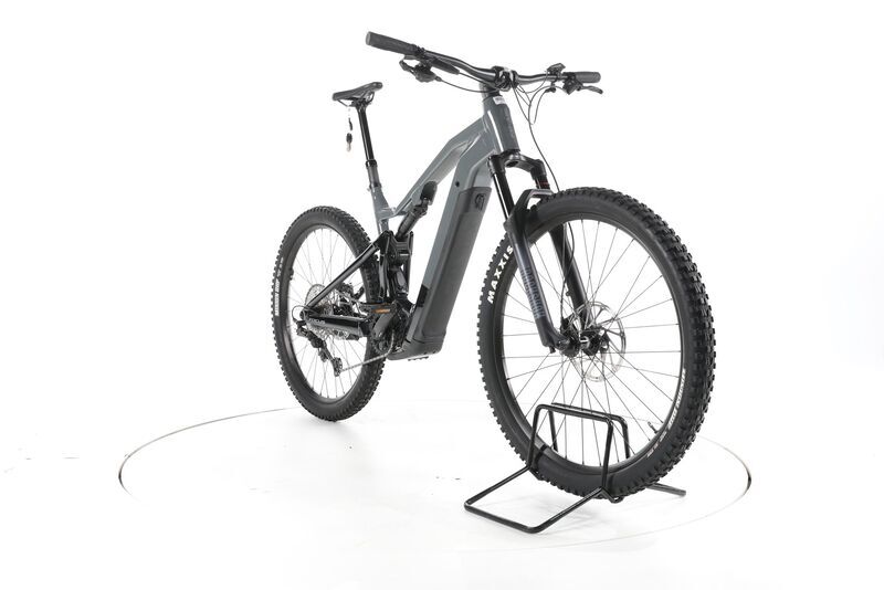 Focus THRON² 6.8 2024 | black | 29" | 48 cm | < 500 km, image 2 of 4
