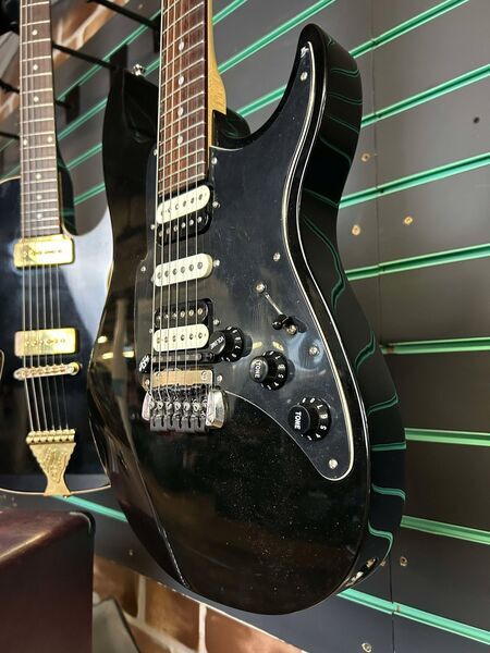 Fret King Super-Matic Gloss Black Electric Guitar | gloss black, image 5 of 5