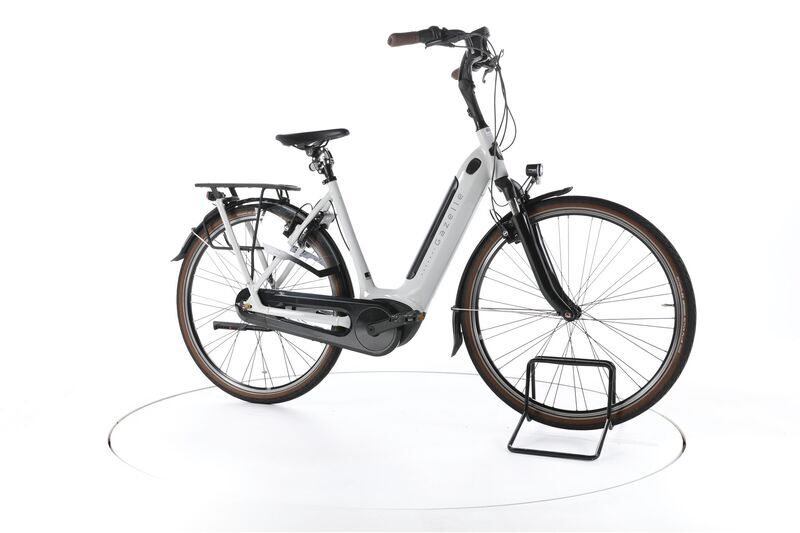 Gazelle Arroyo C7+ HMB Elite (2022) | Tiefeinsteiger | weiß | 28" | 53 cm | M | 500 - 3000 km 2