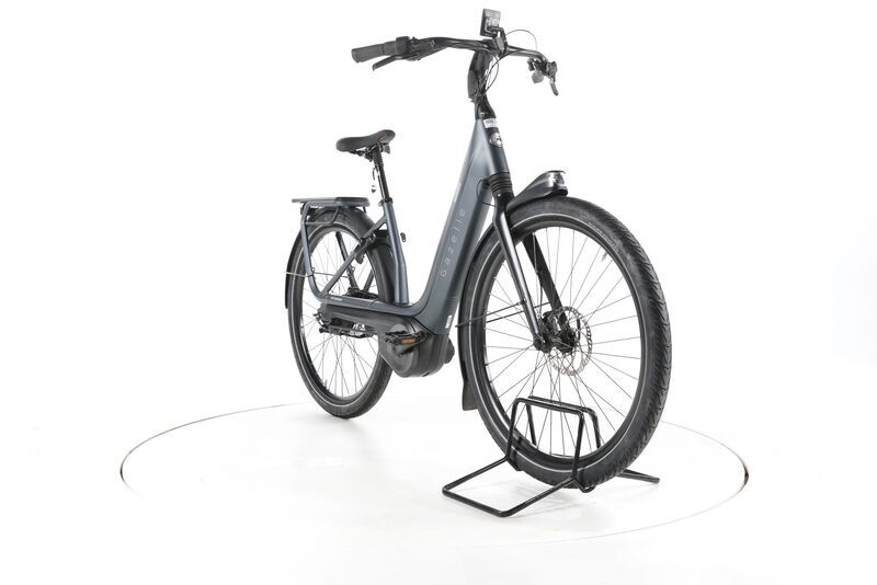 Gazelle Avignon C380 2023 | šedá | 28" | 49 cm | 500 - 3000 km, image 2 of 4