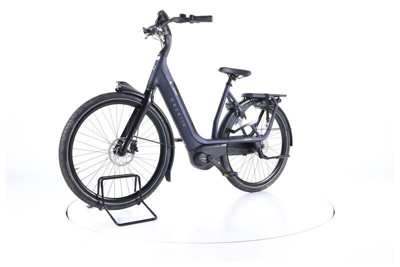 Gazelle Avignon C8 HMB (2023) | Low Entry | midnight blue matte | 28" | 53 cm | < 100 km | 625 Wh 5