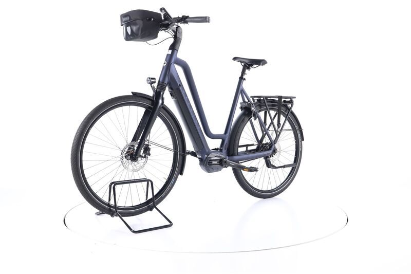 Gazelle Chamonix C5 HMS (2023) | Tiefeinsteiger | mitternachtsblau matt | 28" | 57 cm | 100 - 500 km | 504 Wh 5
