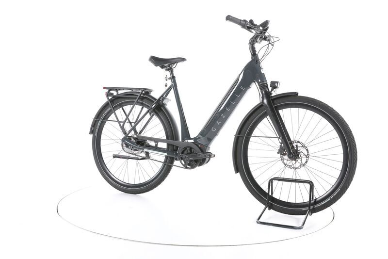 Gazelle Ultimate C5 2023 | šedá | 28" | 57 cm | < 500 km, image 2 of 5