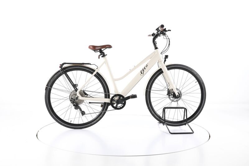 Geero Touring-Comfort 2 (2022) | Trapez | weiß | 28" | 52 cm | 1500 - 2000 km 1