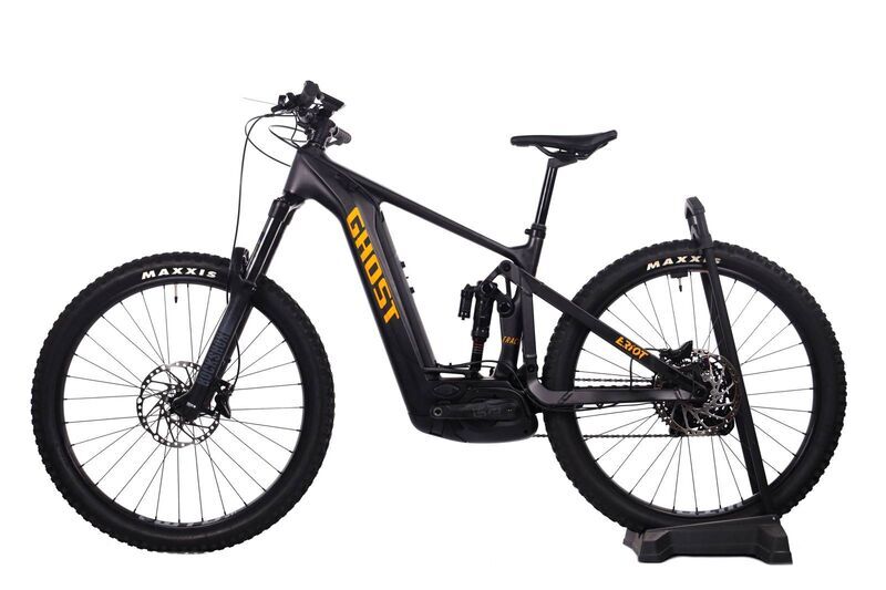 Ghost E-Riot CF Advanced (2022) | Diamant | schwarz | 27.5" | S | < 500 km 3