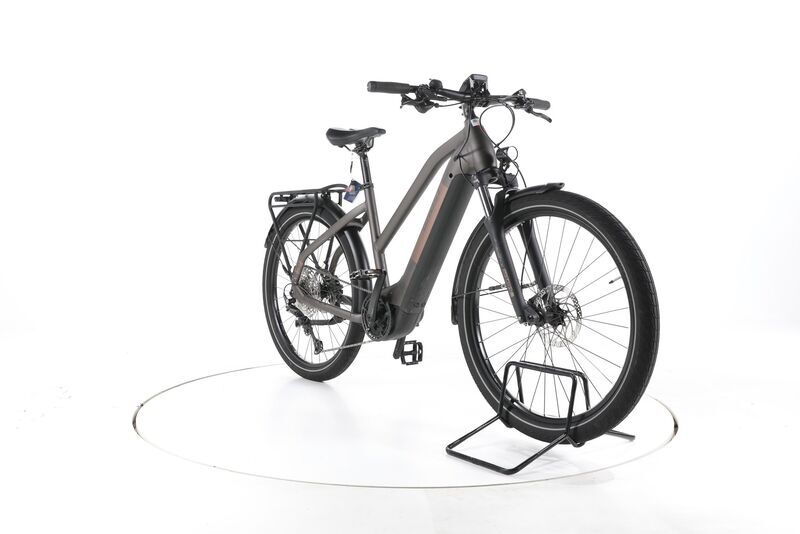 Ghost eSquare 2021 | gris | 27,5" | M | 500 - 3000 km, image 3 of 5