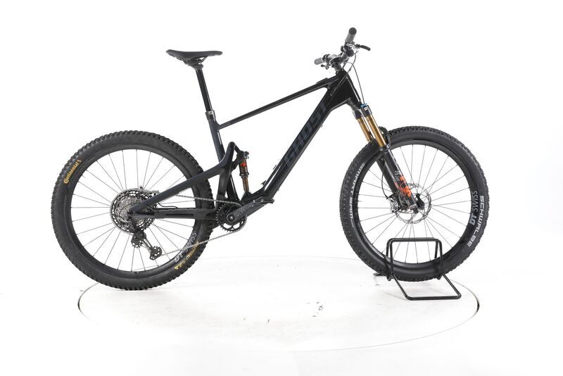 Ghost PATH RIOT CF/LC LTD 2023 | černá | 29" | XL | < 500 km, image 1 of 5
