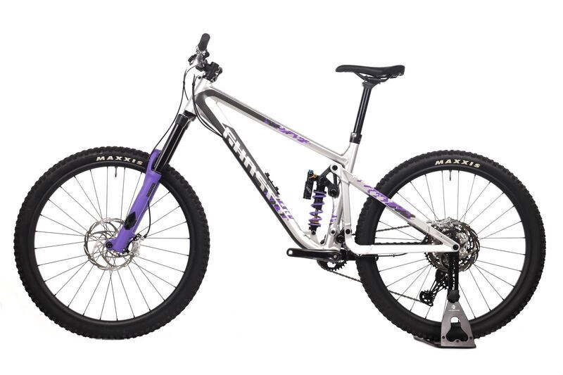 Ghost Riot AM Full Party (2022) | Diamant | grau | 29" | L 3