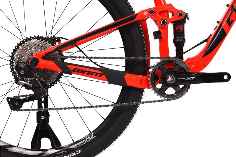 Giant Anthem 2 (2018) | Diamant | rot | 29" | M 4