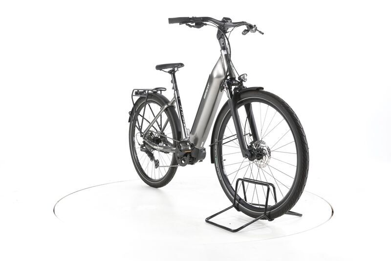 Giant DailyTour E+ 2 D 2022 | šedá | 28" | S | 500 - 3000 km, image 2 of 4
