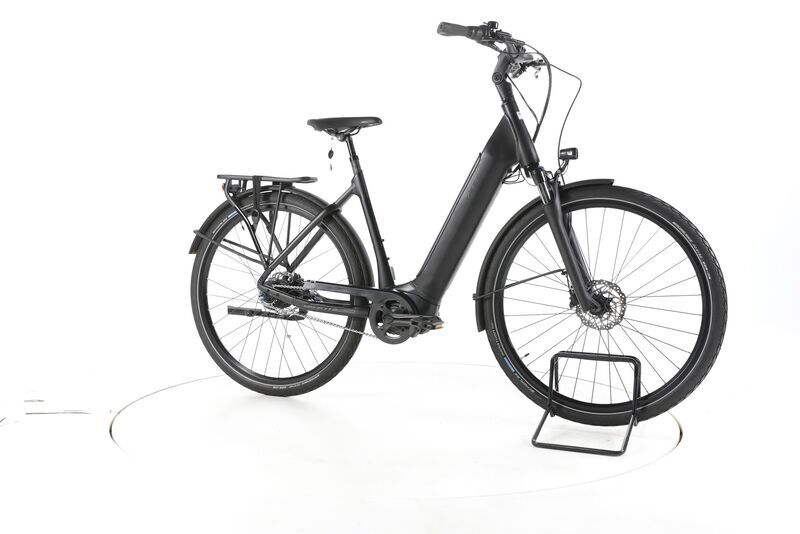 Giant DailyTour E+ 2 RT 2022 | black | 28" | M | < 500 km, image 1 of 4