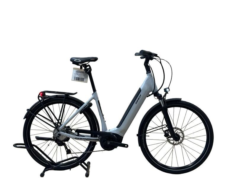 Giant DailyTour E+ 3 LDS 2022 | сив | 28" | M | 500 - 3000 km, image 1 of 5
