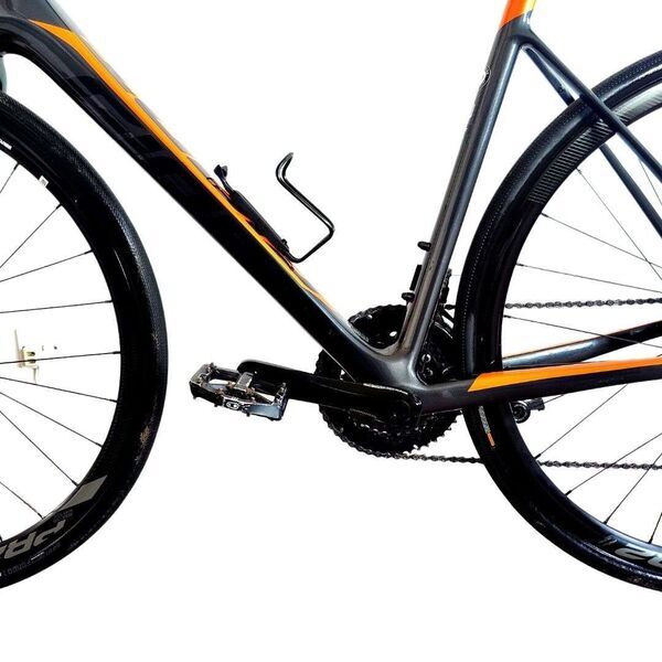 Giant Defy Advanced 2 (2020) | Diamond | orange/black | 62 cm | XXL | < 100 km 5