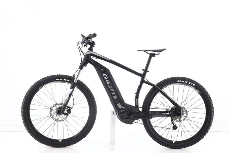 Giant Dirt E+ 3 (2018) | Diamant | schwarz | 27.5" | 43 cm | M | 100 - 500 km 2