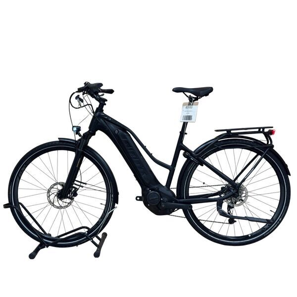 Giant Explore E+ 3 (2022) | Step-Through | black | 28" | 48 cm | 500 - 3000 km 2