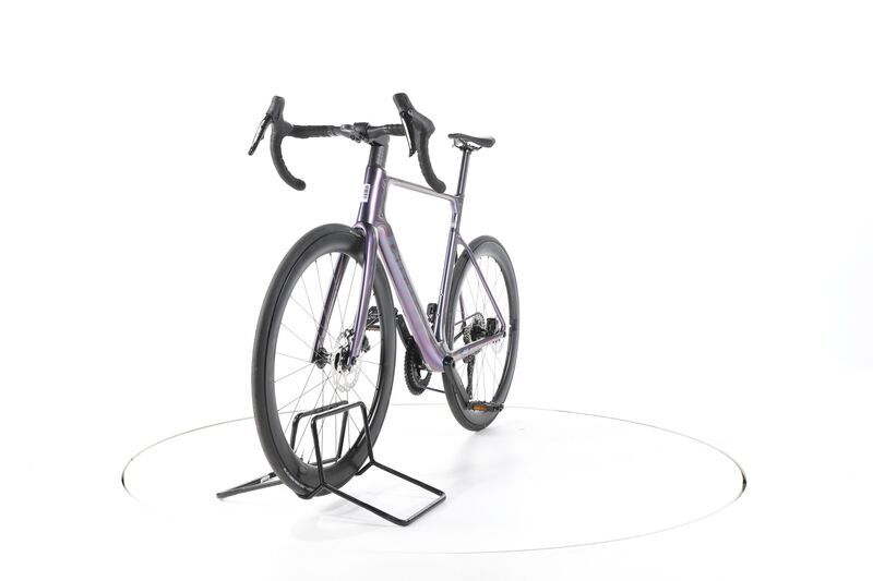 Giant Propel Advanced 1 2024 | purple | 28" | ML 4