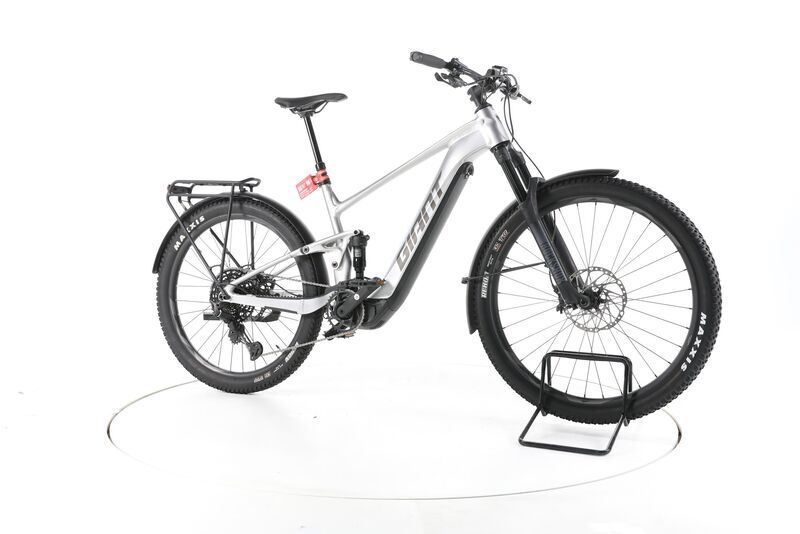 Giant Stance E+ 0 Pro 2023 | argent | 27,5" | L | 500 - 3000 km 1