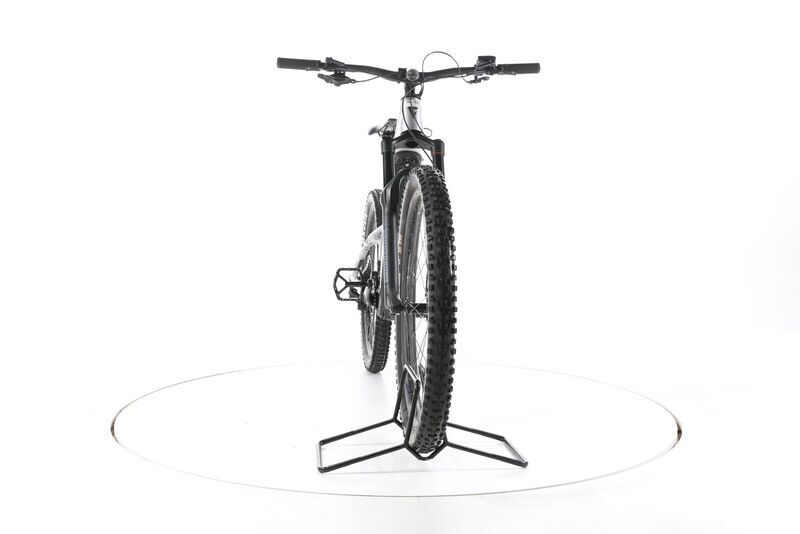 Giant Stance E+ Pro 0 2023 | stříbrná | 29" | M | 500 - 3000 km, image 4 of 5