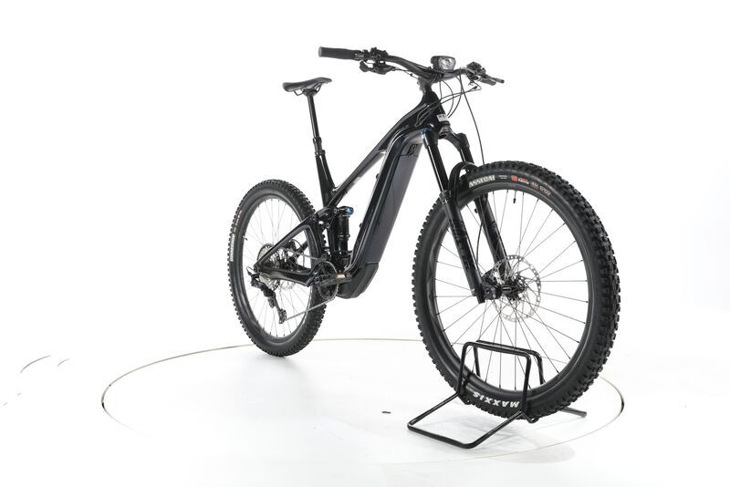 Giant Trance X Advanced E+ 2 2022 | zwart | 29" | XL | 500 - 3000 km 2