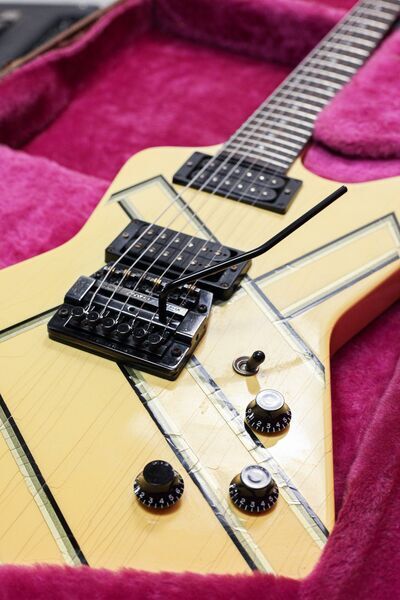 Gibson Explorer Designer Series 1985 | White Blue Stripes | White Blue Stripes, image 3 of 5