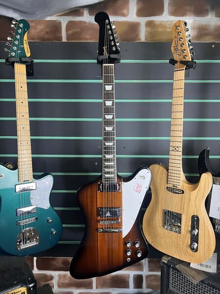 Gibson Firebird V Vintage Sunburst 2019 Electric Guitar | Vintage Sunburst, image 2 of 5