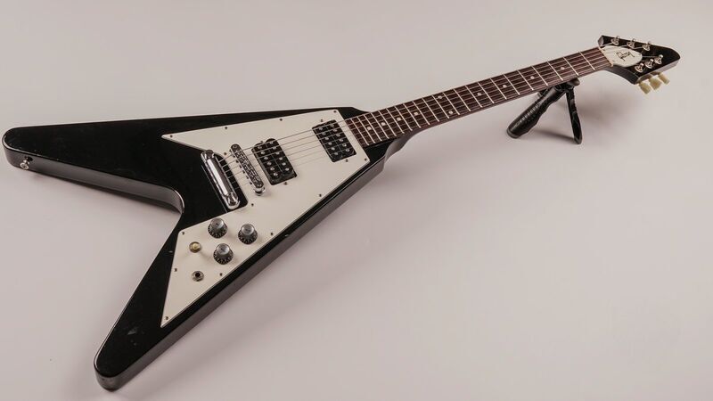 Gibson Flying в ’67 Reissue 1996 Ebony | оригинален 496R/500T | абанос, image 3 of 5