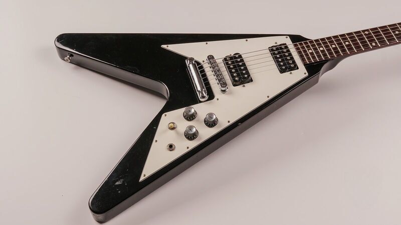 Gibson Flying в ’67 Reissue 1996 Ebony | оригинален 496R/500T | абанос, image 4 of 5