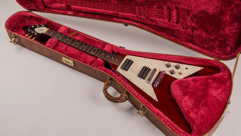 Gibson Flying u ’67 Reissue Cherry 1998 | trešnja, image 1 of 5