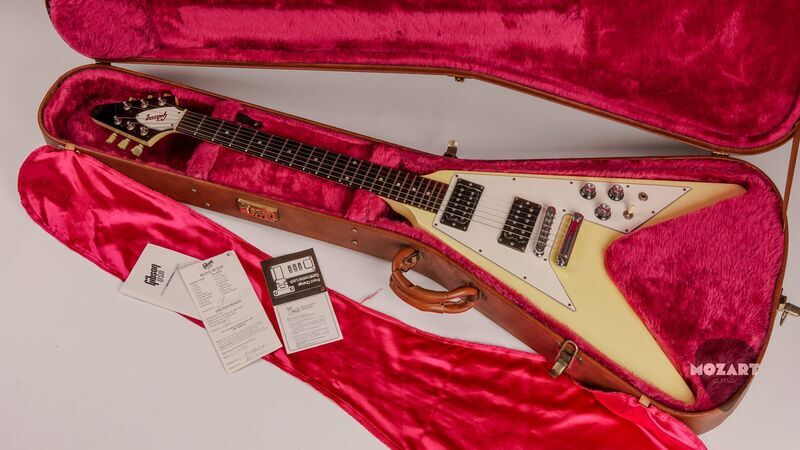 Gibson Flying in '67 Reissue Classic white 1994 | Classic white, image 1 of 5