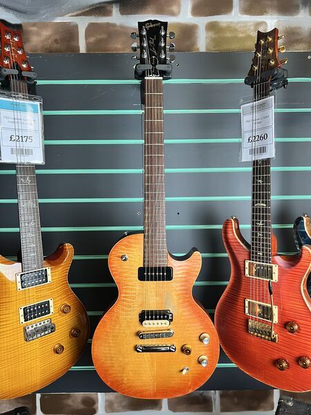 Gibson Gary Moore Signature Les Paul BFG Lemon Burst 2009 Electric Guitar | Burst, image 2 of 5