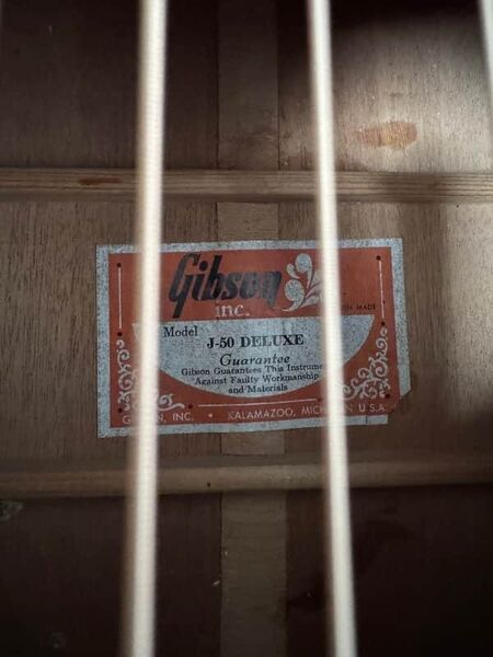 Gibson J-50 Deluxe 1973-1975 With Restoration Video | Natural, image 4 of 5