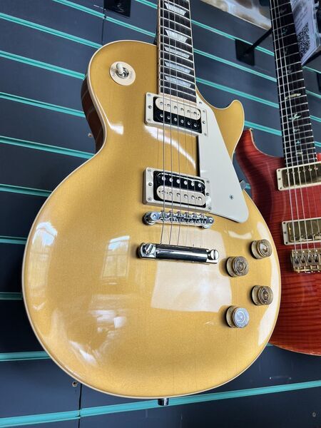 Gibson Les Paul Classic T Gold Top 2017 Electric Guitar | gold, image 3 of 5