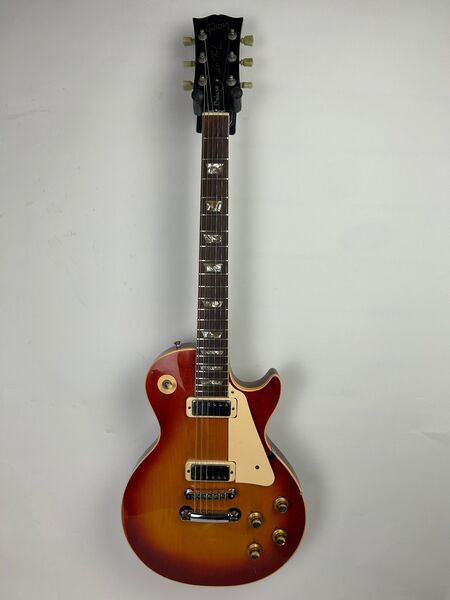 Gibson Les Paul Deluxe (1973) | Original, image 2 of 5
