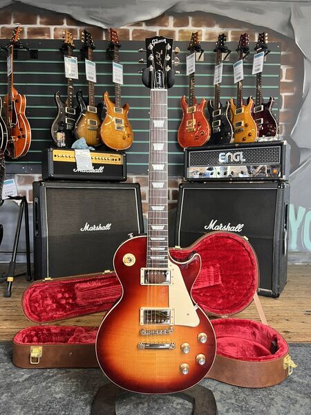 Gibson Les Paul Standard '60s Bourbon Burst 2025 Electric Guitar | Burst, image 1 of 5