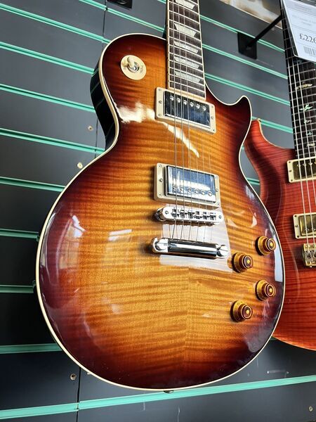 Gibson Les Paul Standard Premium Plus Desert Burst 2013 Electric Guitar | Burst, image 3 of 5