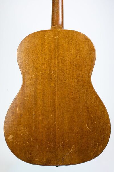 Gibson LG-0 Acoustic Guitar (Pre-Owned) | Original, image 3 of 5