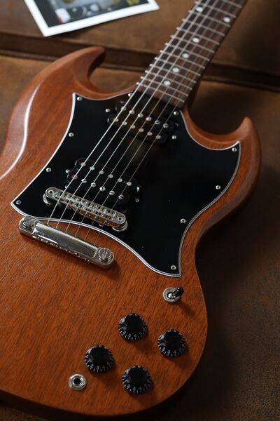 Gibson SG Tribute 2022 | valnöt | Valnöt, image 4 of 5