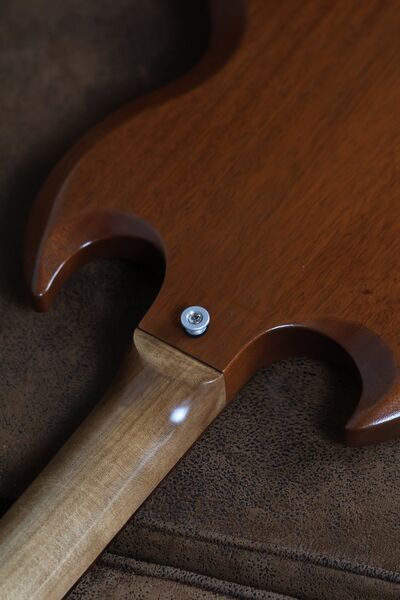 Gibson SG Tribute 2022 | valnöt | Valnöt, image 5 of 5