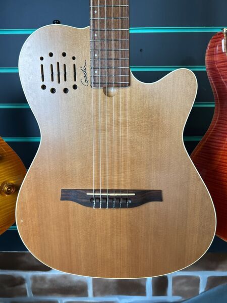 Godin Multiac Nylon Encore Natural Satin 2019 Electro-Acoustic Guitar | Natural Satin, image 5 of 5