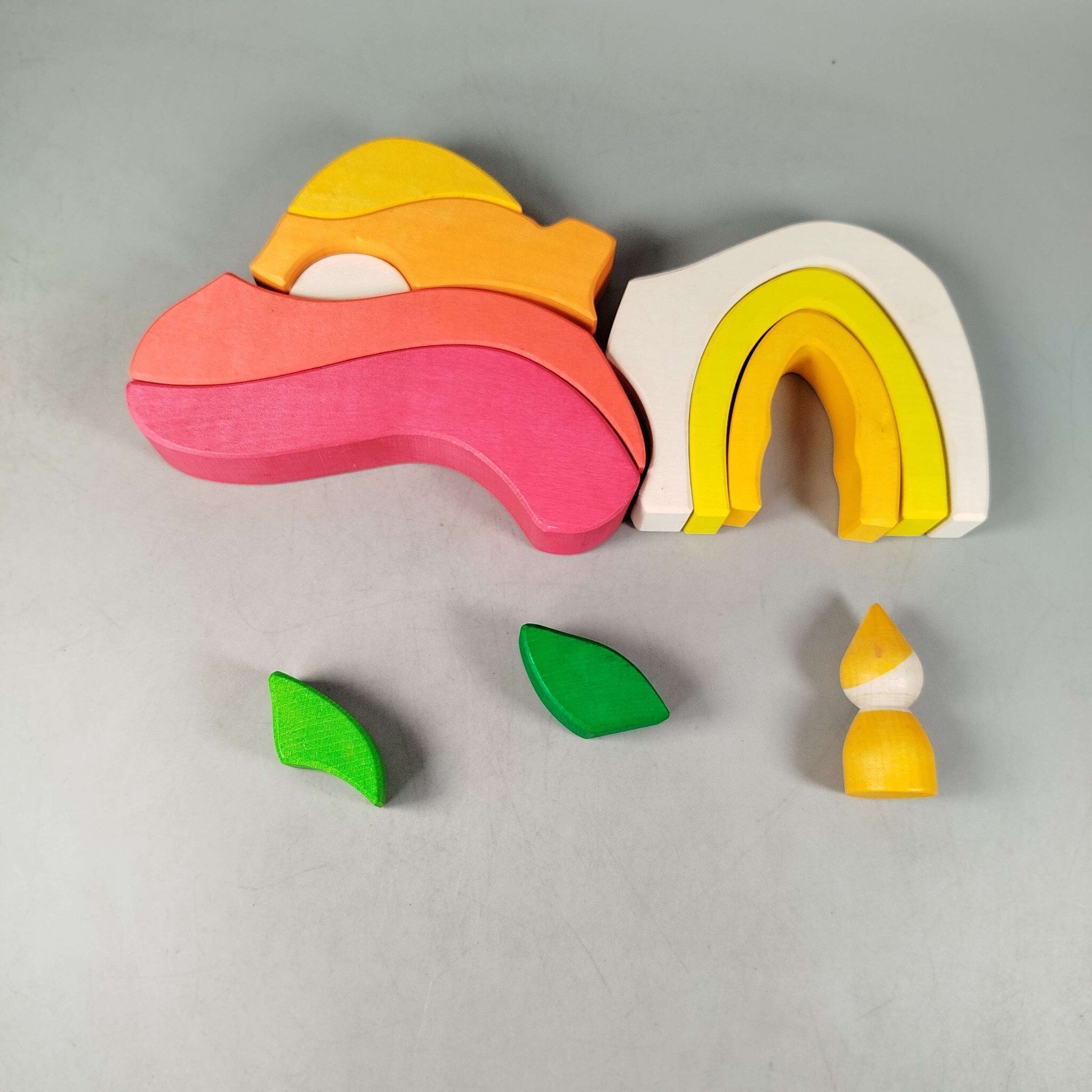 Goki Waldorf Holz Stapelspiel Regenbogen Bausteinee