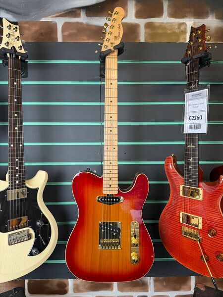 Gordon Smith Classic T Deluxe Cherry Burst 2017 Electric Guitar | Cherry Burst, image 2 of 5