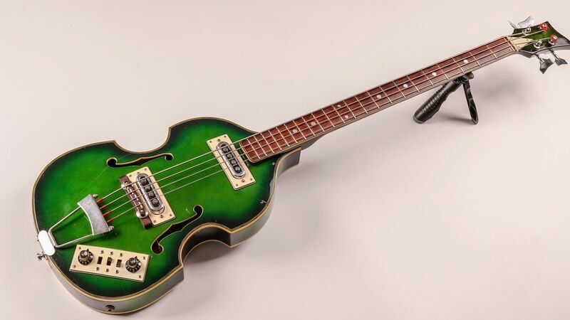 Greco 971 Violin bass green Sunburst około 1968 | Made in Japan | green sunburst, image 1 of 5