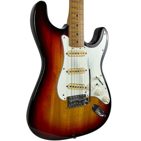 Greco Matsumoku Stratocaster 1970s - Sunburst | sunburst, image 1 of 4