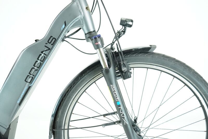 Green's Balmoral (2021) | Tiefeinsteiger | grau | 28" | 48 cm | > 4000 km 3