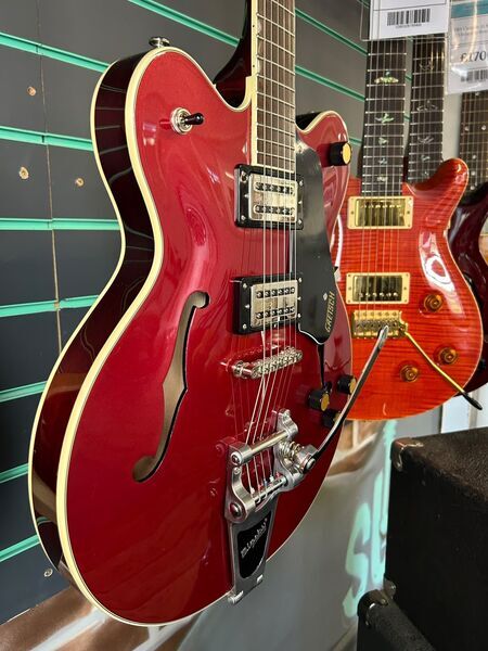 Gretsch G2622T Streamliner Brandy Wine 2025 Semi-Hollow Electric Guitar | Wine, image 3 of 5