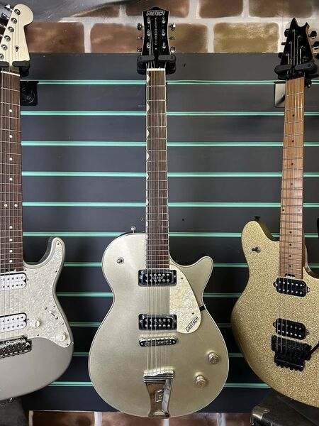 Gretsch G5236 Electromatic Pro Jet Silver Sparkle 2010 Electric Guitar | Silver Sparkle, image 2 of 5