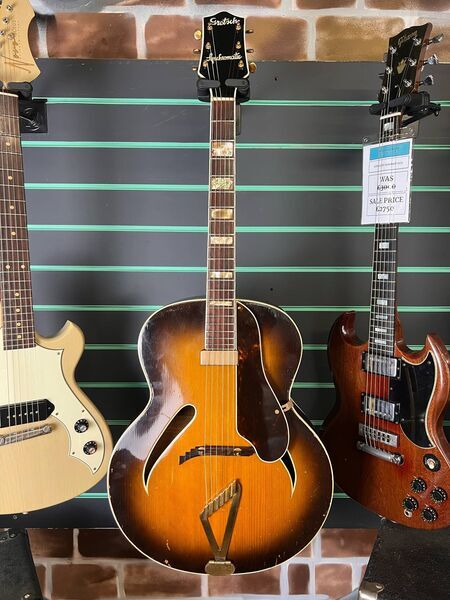 Gretsch Synchromatic 200 Sunburst c.1940s Vintage Archtop Acoustic Guitar | Sunburst Vintage, image 2 of 5