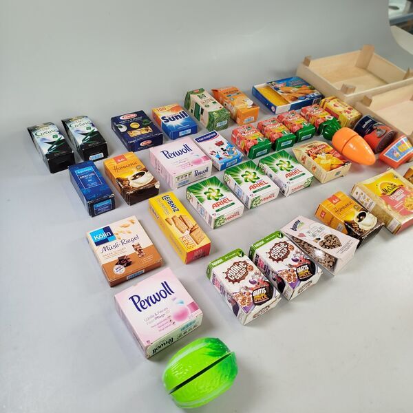 Großes Kaufladen-Set mit Holz & Lebensmitteln Zubehör | mehrfarbig 5