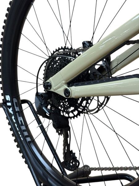 GT Force Carbon Elite (2022) | Diamant | grün | 29" | L 4